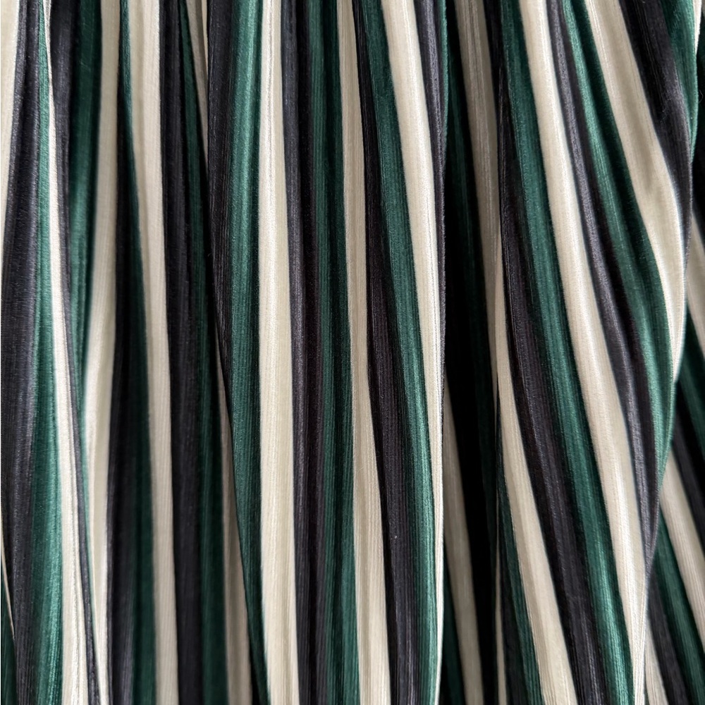 Zara Pleated Midi Skirt Black Green Striped High Waist Chic - Picture 7 of 7